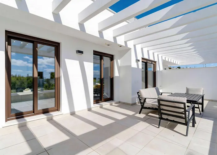 Lejlighed Bayside Luxury Steps From The Beach-stylish Near Pool & Shops *